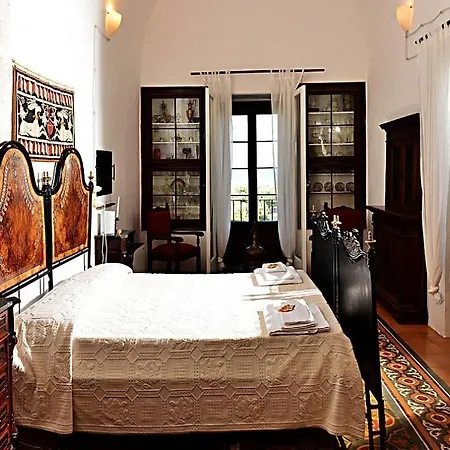 Sleeps 8 Pool Air Con Wifi Villa