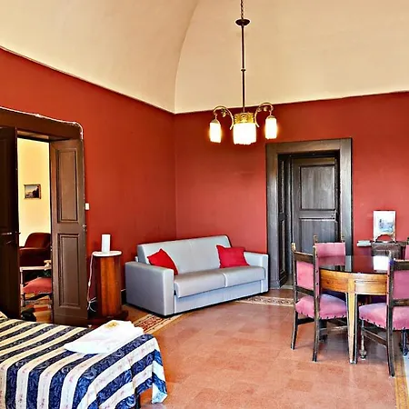 Villa Sleeps 8 Pool Air Con Wifi *