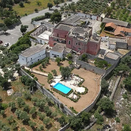 Villa Sleeps 8 Pool Air Con Wifi